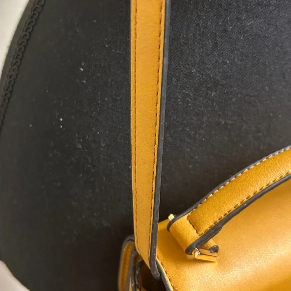 Purse, Brown camel 100% PVC, Lining 100% Polyester with gold snap closure, EUC